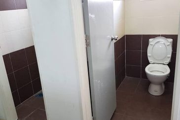 Ostia Bangi Business Avenue