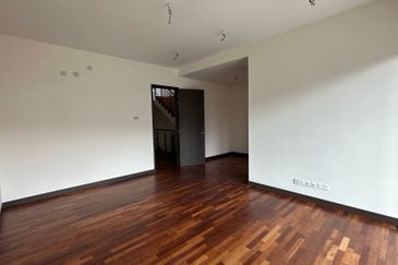 Tiara Hills, Taman Taynton View