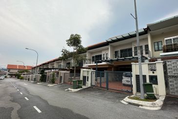 Tiara Hills, Taman Taynton View