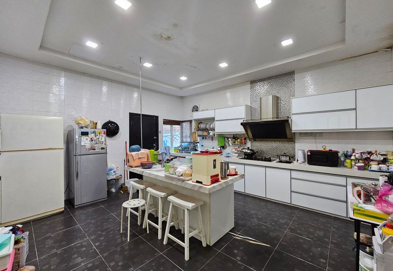 Wira Heights, Bandar Sungai Long