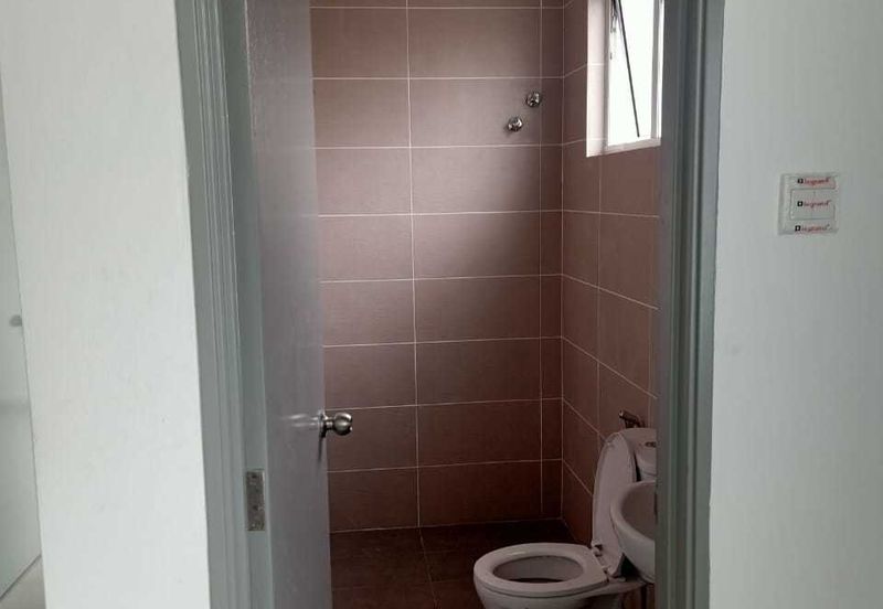 Taman Pinggiran Mahkota