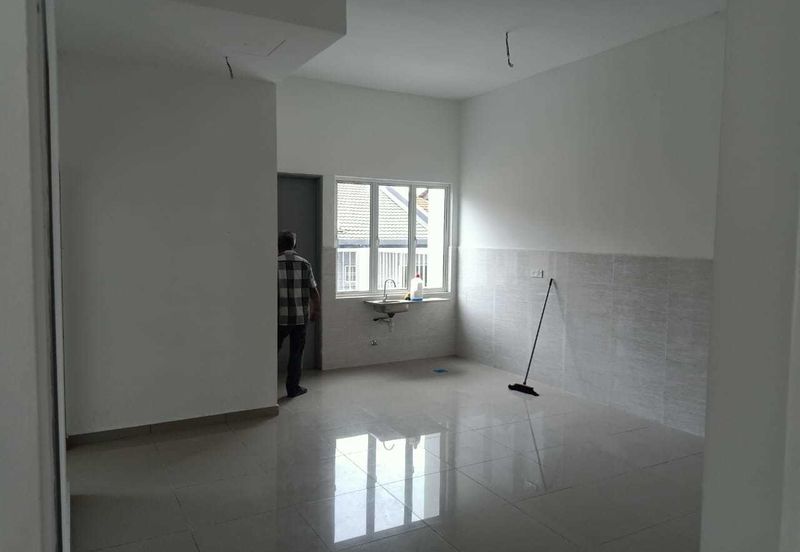 Taman Pinggiran Mahkota