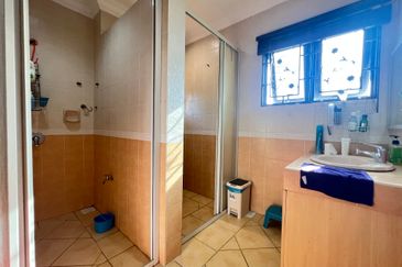 Bandar Tun Hussein Onn