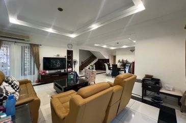 Bandar Tun Hussein Onn