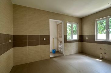 Bayu Aman , Taman Desa Aman