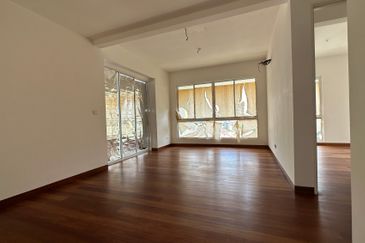 Bayu Aman , Taman Desa Aman