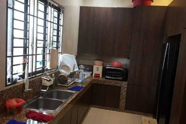 Bandar Tun Hussein Onn