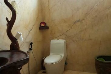 Bandar Tun Hussein Onn