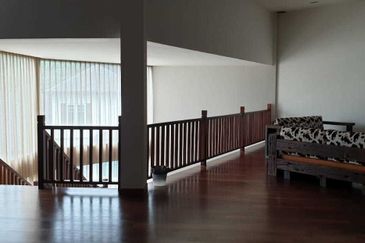 Bandar Tun Hussein Onn