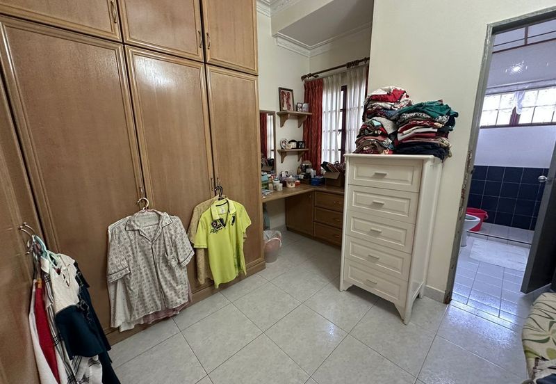 Bandar Tun Hussein Onn