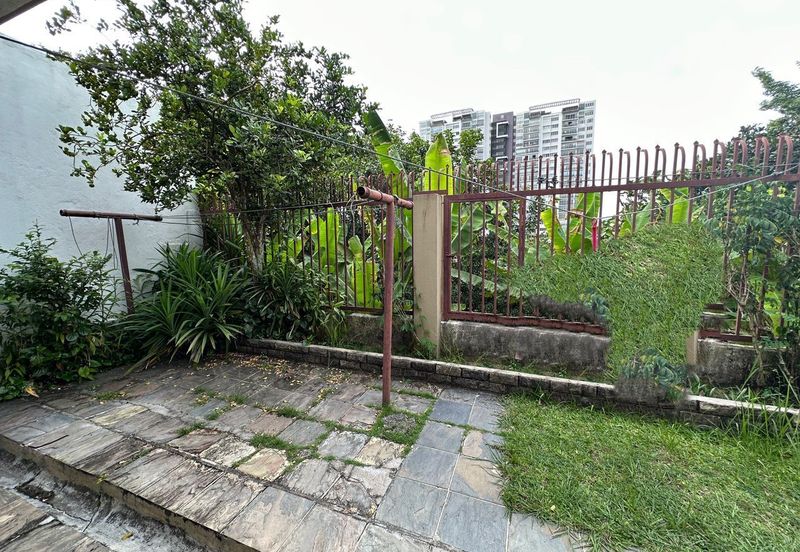 Bandar Tun Hussein Onn