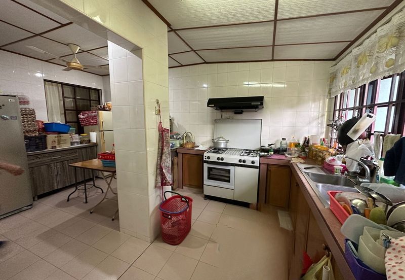 Bandar Tun Hussein Onn