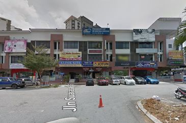 Bandar Tun Hussein Onn