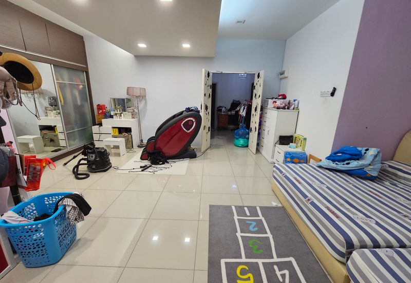 Wira Heights, Bandar Sungai Long