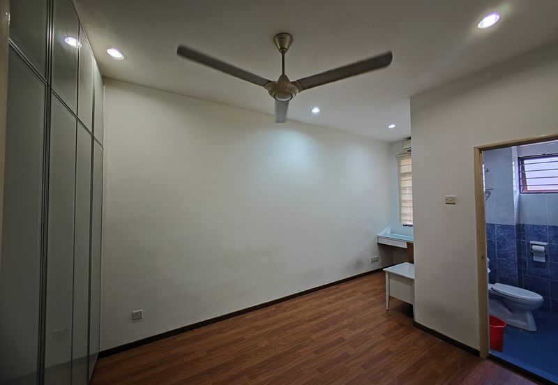 Bandar Sungai Long ,Bandar Sungai Long , Selangor 2 Stry Terrace House 