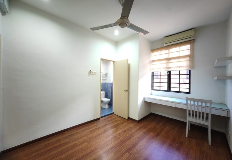 Bandar Sungai Long ,Bandar Sungai Long , Selangor 2 Stry Terrace House 