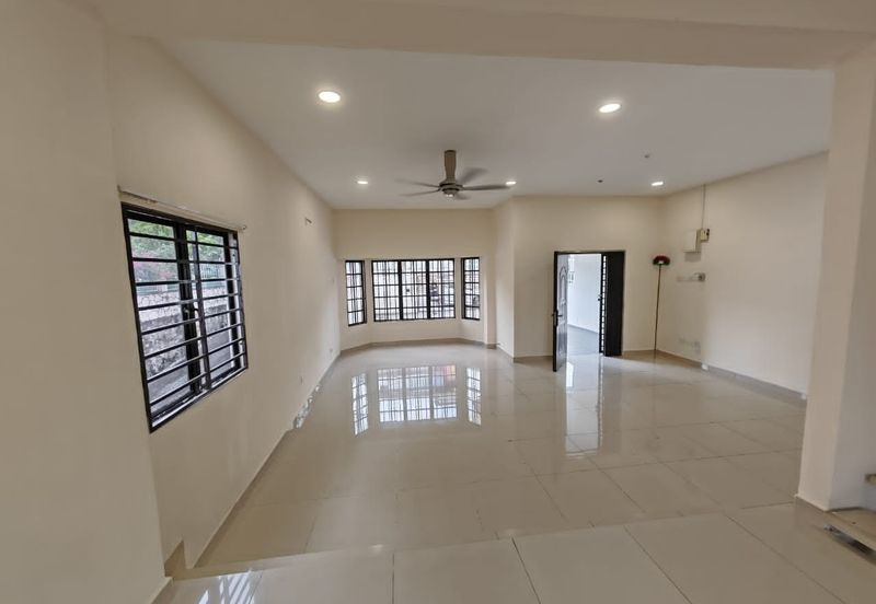 Taman Connaught (Sri Cendekia)