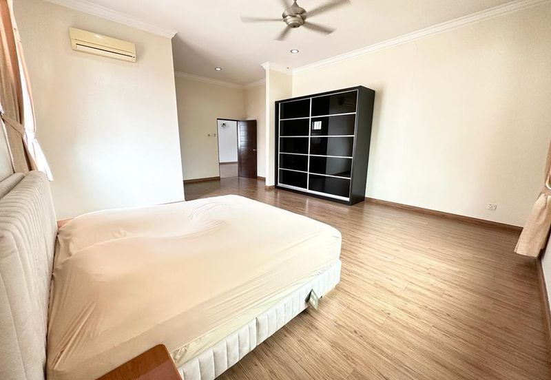 Bandar Sungai Long ,Bandar Sungai Long , Selangor 2 Stry Bungalow 