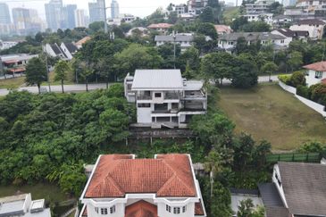 Bukit Pantai (Pantai Hill)