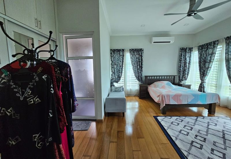 Bandar Tun Hussein Onn