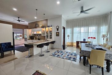 Bandar Tun Hussein Onn