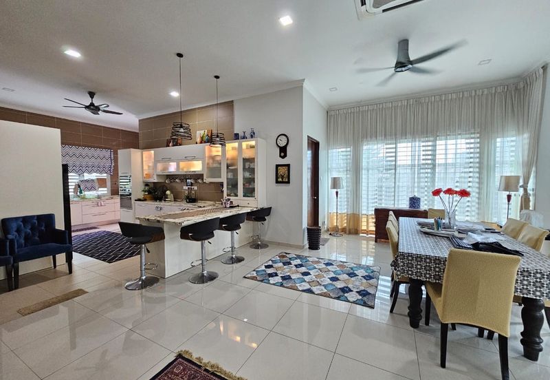 Bandar Tun Hussein Onn