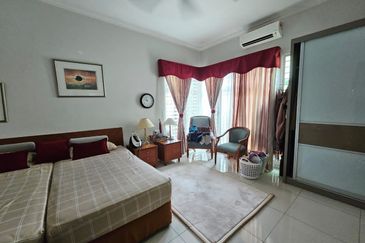 Bandar Tun Hussein Onn