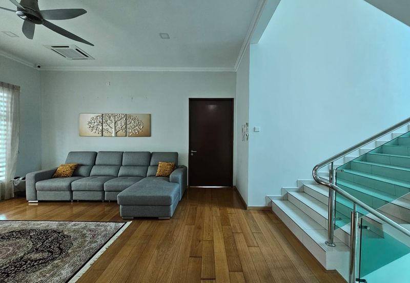 Bandar Tun Hussein Onn