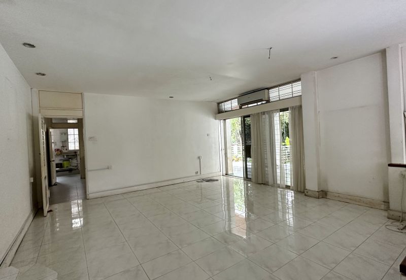 Lorong Taman Pantai 7