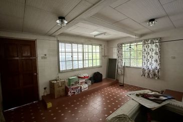 Lorong Taman Pantai 7