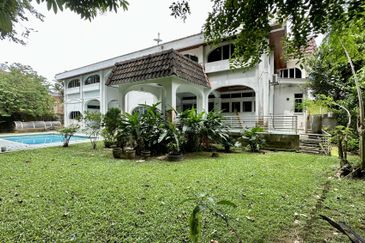 Lorong Taman Pantai 7