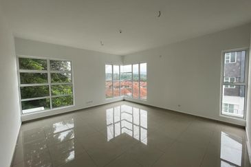 Taman Pinggiran Mahkota