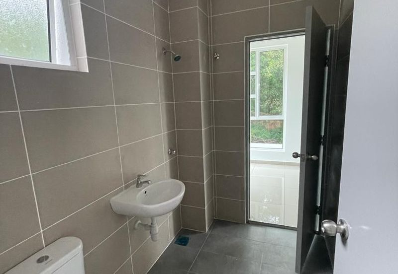 Taman Pinggiran Mahkota