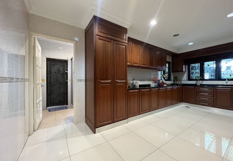 Bandar Tun Hussein Onn