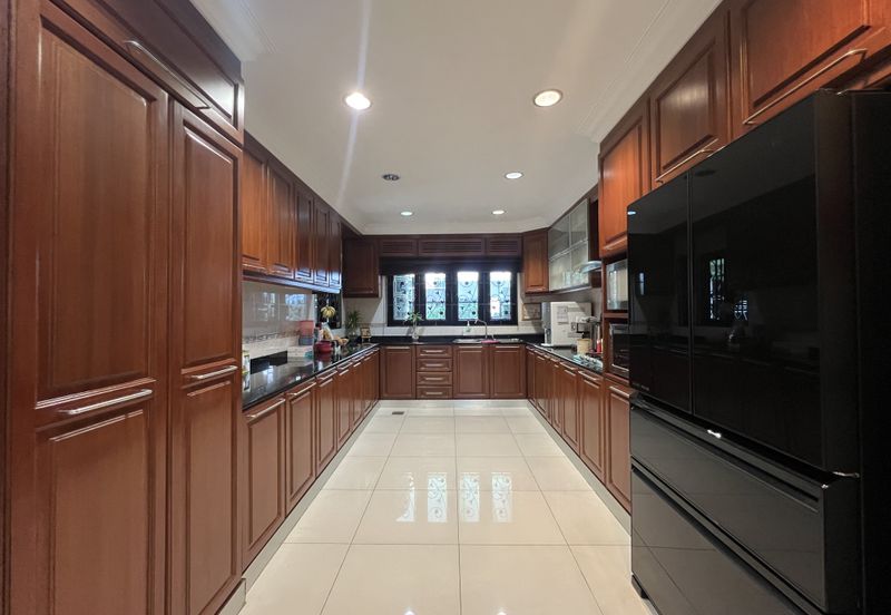 Bandar Tun Hussein Onn