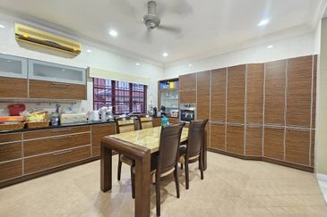 Bandar Tun Hussein Onn