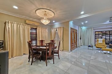 Bandar Tun Hussein Onn