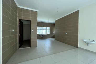 Bandar Tun Hussein Onn