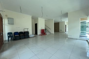 Bandar Tun Hussein Onn