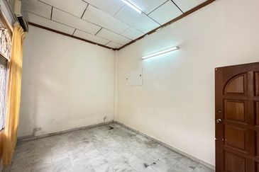 Taman Mutiara Barat @ Taman Taynton View