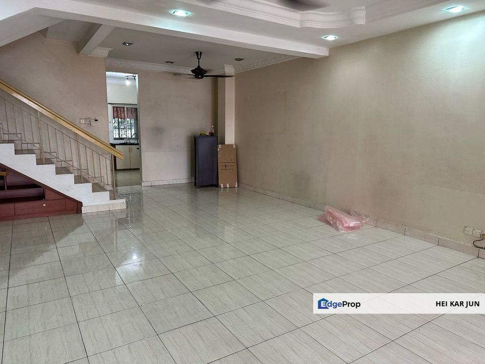 Taman Mutiara Puchong, Selangor 2.5 Storey Semi D , Selangor, Puchong