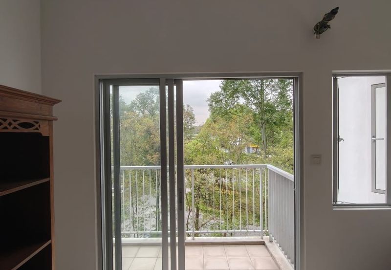 Jadite Suites @ Jade Hills