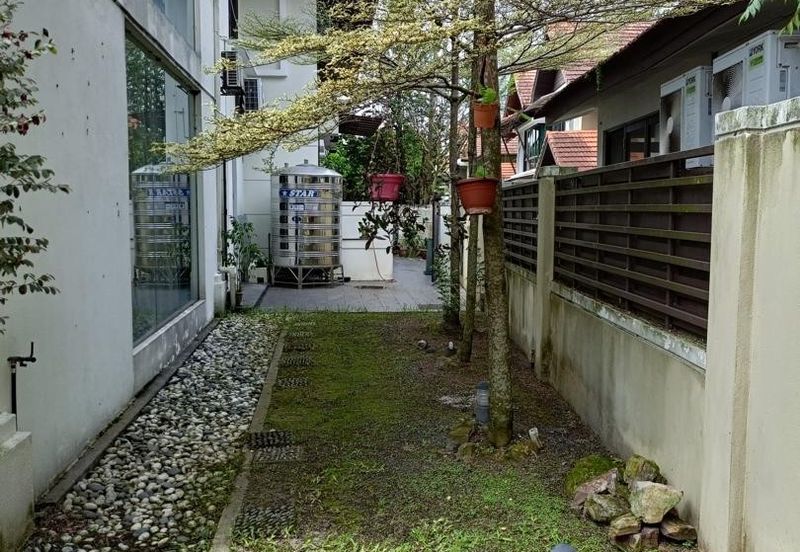 Taman Mawar, Bandar Kinrara Puchong