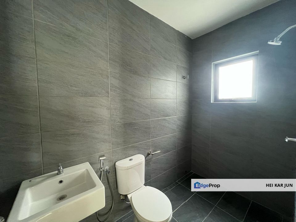 Saujana Height Kajang, 2 Storey Semi D, Selangor, Saujana 