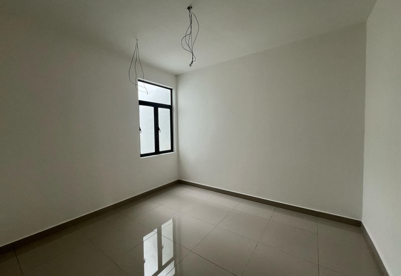 Saujana Height Kajang, 2 Storey Semi D