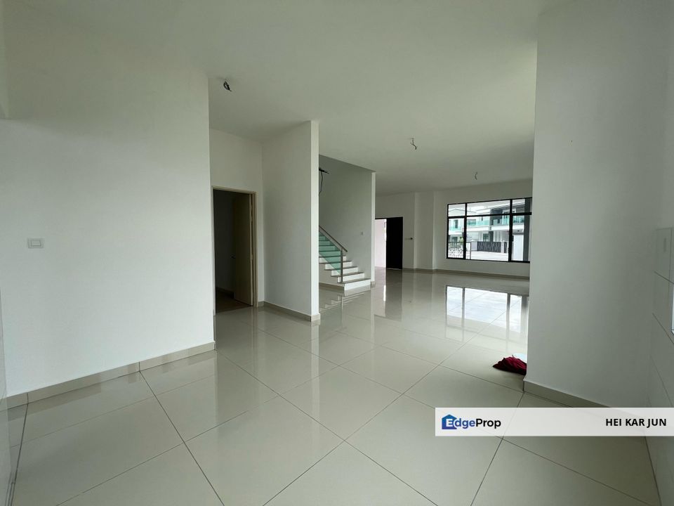 Saujana Height Kajang, 2 Storey Semi D, Selangor, Saujana 