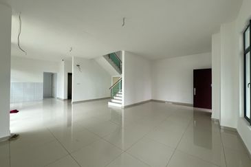 Saujana Height Kajang, 2 Storey Semi D
