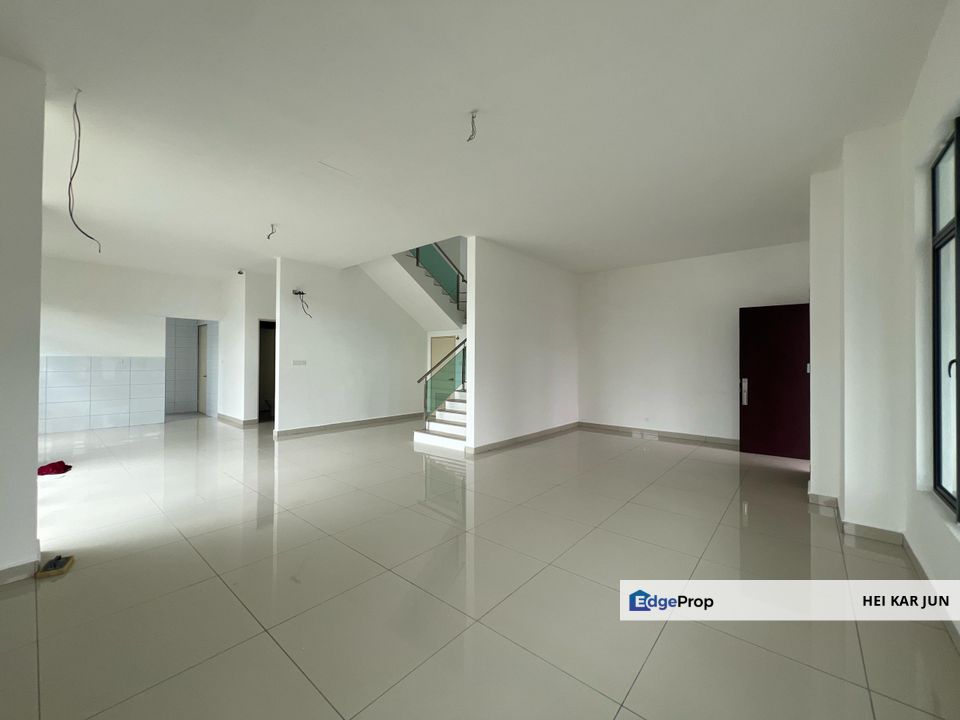 Saujana Height Kajang, 2 Storey Semi D, Selangor, Saujana 