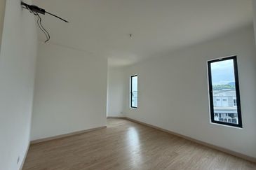 Saujana Height Kajang, 2 Storey Semi D