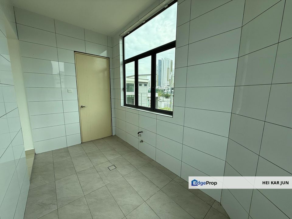 Saujana Height Kajang, 2 Storey Semi D, Selangor, Saujana 